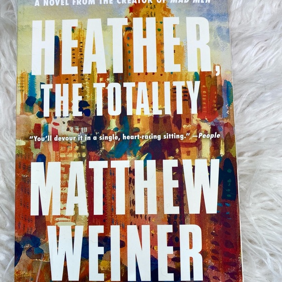 Book Bundle: 3 New Novels - Picture 6 of 10